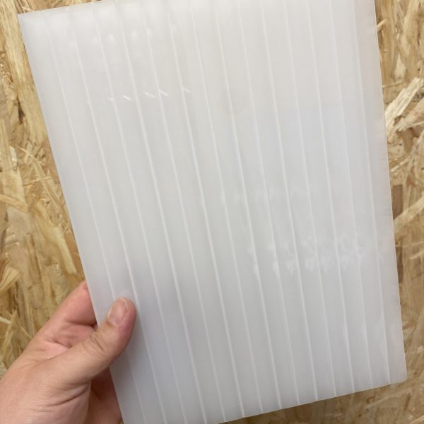 Lavpris Kanalplade 16 mm opal 450 x 98 cm